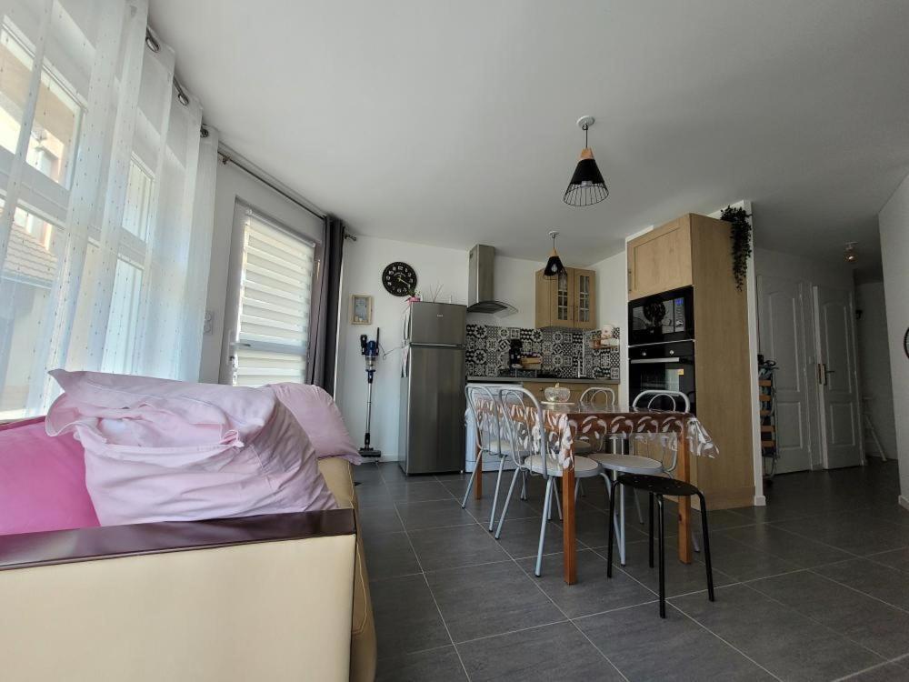 Appartement Salbris- Parking Gratuit Ngoại thất bức ảnh