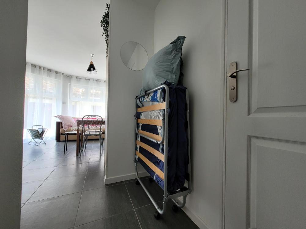 Appartement Salbris- Parking Gratuit Ngoại thất bức ảnh